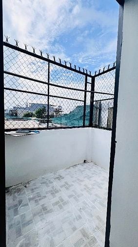 Chủ cần bán căn nhà Đường Quốc lộ-50-DT-55m)-1 trệt-1 lầu) giá bán 