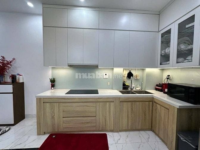 Nhà Đẹp Gần Đường, Thang Máy Trương Định, Hai Bà Trưng 34m, 7.98 tỷ