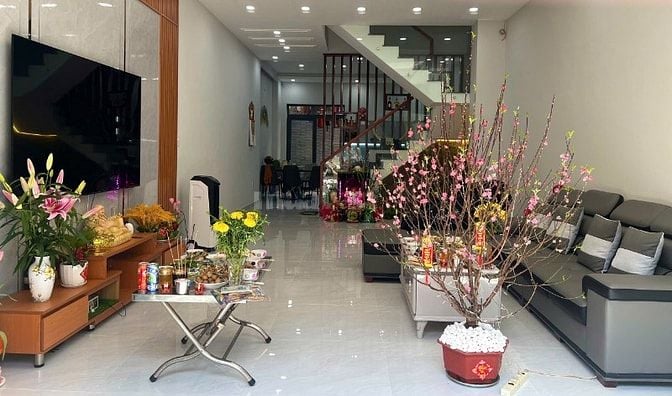 Bán nhà 5x20m 4 tầng KDC 6B intresco Phạm Hùng Nối dài