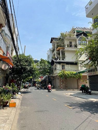 MẶT TIỀN KD P TÂN SƠN NHÌ - 4.5Mx17M 78m2 4 TẦNG 5 PHÒNG