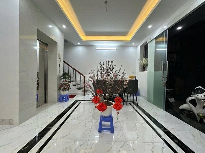 Nhà Đẹp Gần Đường, Thang Máy Trương Định, Hai Bà Trưng 34m, 7.98 tỷ