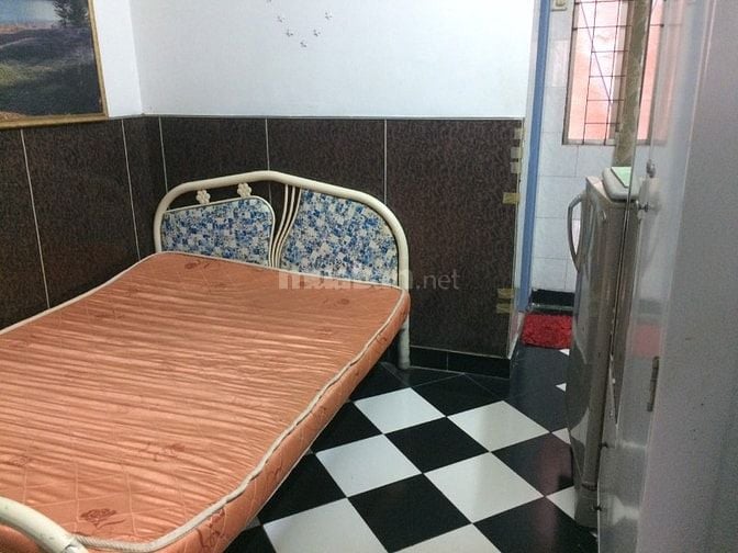 PHÒNG NGUYỄN CẢNH CHÂN, Q. 1 GIẢM GIÁ CÒN 2 TRIỆU 500. 
