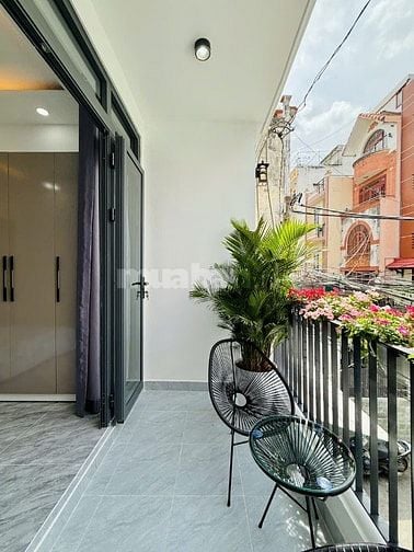 Nhà hẻm xe hơi ,sau lưng căn mặt tiền ,1 trệt,1 lầu ,P12, Gò Vấp