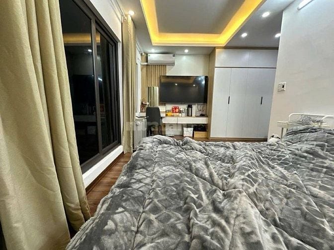 Nhà Đẹp Gần Đường, Thang Máy Trương Định, Hai Bà Trưng 34m, 7.98 tỷ
