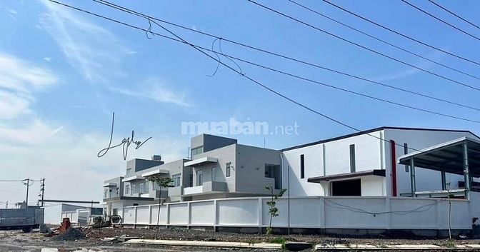 Cho thuê nhà xưởng 10.000m² giá siêu rẻ tại Long An, người nước ngoài 