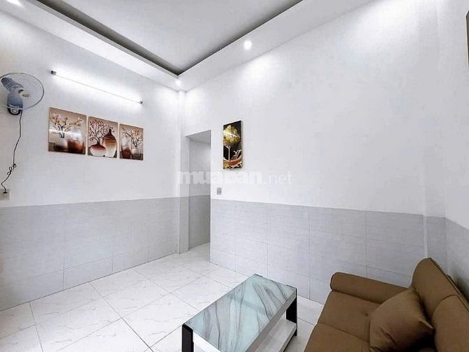 CẦN TIỀN ĐỂ XOAY NỢ NGÂN HÀNG NÊN BÁN NHÀ Ở HÓC MÔN, GIÁ 1TỶ050,DT 81m
