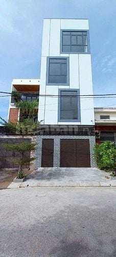 Bán toà CHDV 5 Tầng, 14 Phòng, Đường Mân Quang 16, Sơn Trà.