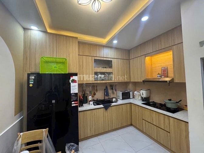 Giảm 500tr nhà 2lau,4x16m,Full nt ở ngay,Nguyên Hồng,Bình Thạnh,hơn 7t