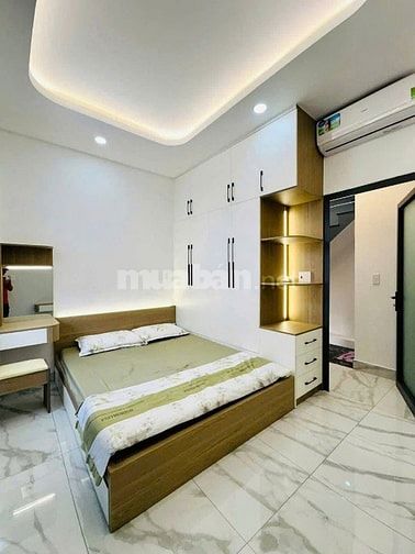 Bán nhà Cao Thắng Q10, 60m2, hẻm ô tô, thu nhập 15tr/tháng chỉ 2.8 tỷ