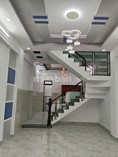 Chính chủ gửi bán gấp nhà đẹp 4*14 trệt lầu giá 4ty1 thương lượng SHR 