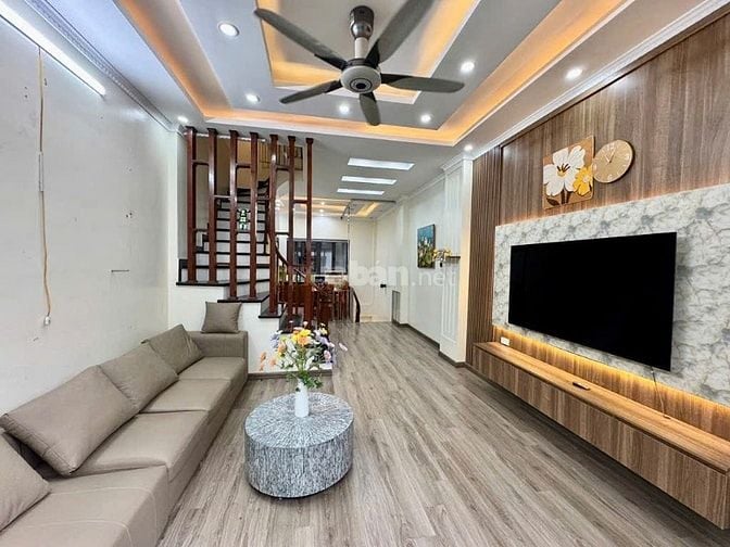 NHÀ ĐẸP Ở LUÔN, HỘ KHẨU HOÀN KIẾM, NHÀ ĐẸP ĐẦY ĐỦ NỘI THẤT