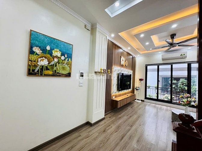 NHÀ ĐẸP Ở LUÔN, HỘ KHẨU HOÀN KIẾM, NHÀ ĐẸP ĐẦY ĐỦ NỘI THẤT