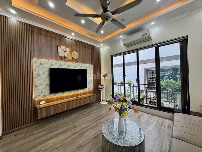 NHÀ ĐẸP Ở LUÔN, HỘ KHẨU HOÀN KIẾM, NHÀ ĐẸP ĐẦY ĐỦ NỘI THẤT