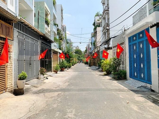 KHU VIP CẦU XÉO - TÂN SƠN NHÌ – NHÀ ĐẸP 2 LẦU ST – 4X18M – GIÁ 8.6 TỶ