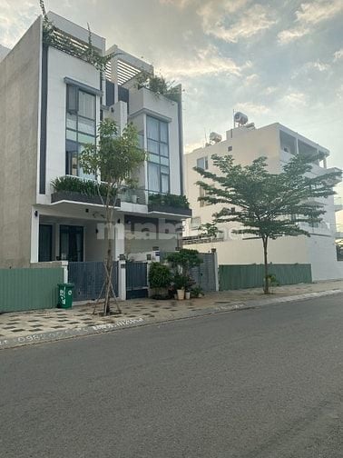 Bán đất DA Sài Gòn Mystery Hưng Thịnh TM. Lợi Quận 2 cũ nền Lk3 140m2