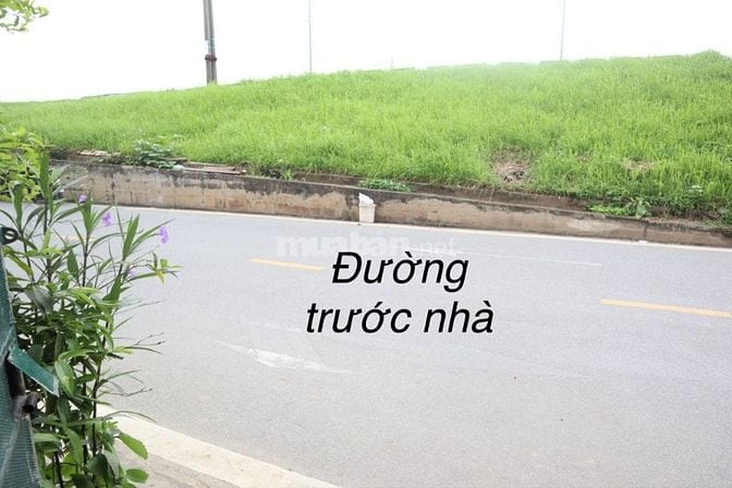 VIU TRIỆU ĐÔ - MẶT PHỐ NGỌC THUỴ - Ô TÔ ĐỖ CỬA - 60Mx4tầng - KINH