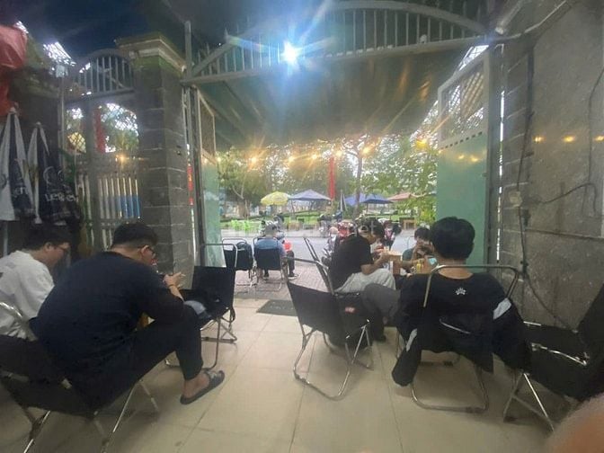 Sang quán cafe hoặc share mặt bằng