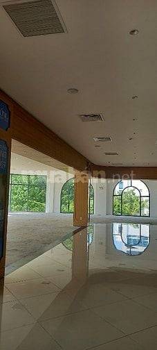 Cho thuê tầng 3 - Siêu thị sống Nguyễn Kim, Huế