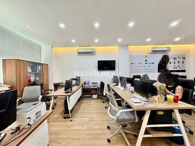 TOÀ VĂN PHÒNG " HUỲNH VĂN BÁNH" 103m2 ( 7x15m ) 5 TẦNG THUÊ 75TRIỆU