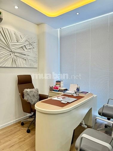 TOÀ VĂN PHÒNG " HUỲNH VĂN BÁNH" 103m2 ( 7x15m ) 5 TẦNG THUÊ 75TRIỆU