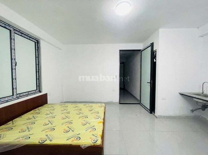 Cho thuê phòng full đồ phố Đào Tấn, gần công viên Thủ Lệ, Ba Đình 