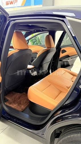 Bán Lexus RX350 Premium sản xuất 2024, lăn bánh 8000Km.