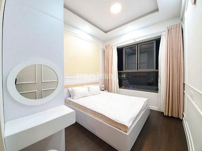 Cao ốc Phú Nhuận, Hoàng Minh Giám, PN: 2p ngủ, 2wc, full nt, 17tr/th