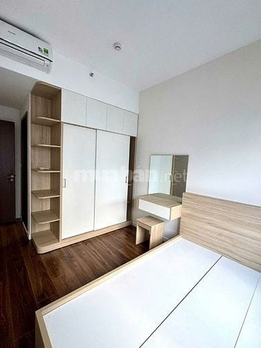 Cao ốc Phú Nhuận, Hoàng Minh Giám, PN: 2p ngủ, 2wc, full nt, 17tr/th