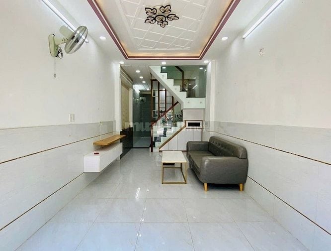 HẺM 8m XE HƠI TRÁNH GẦN ĐẠI HỌC MỚI
