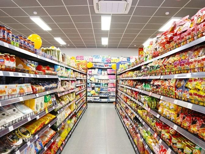 CẦN NHẬN NAM/NỮ : ĐÓNG GÓI VÀ DÁN TEM ( TUỔI 20- 55 )