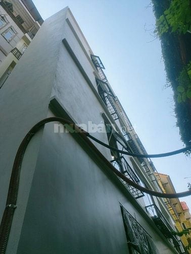 Bán nhà mới thang máy Trần Duy Hưng 5 tầng, nội thất hiện đại, 2 mặt t