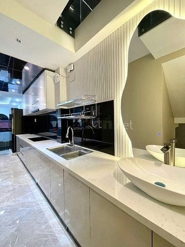 Bán gấp nhà ở đường 3 tháng 2, phường 12, quận 10, giá 3 tỷ 