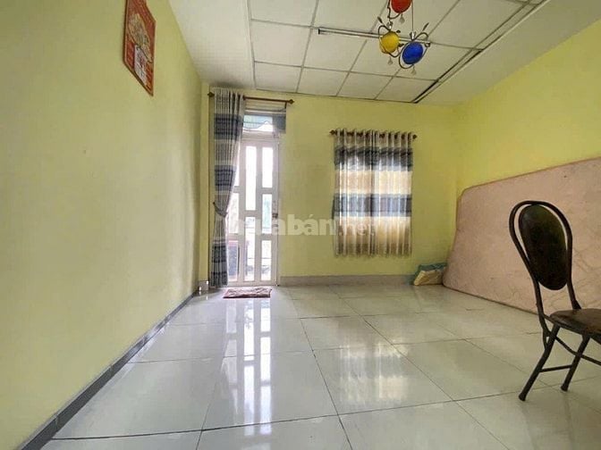 3tỷ850triệu Nhà 3 lầu 70m2 Bạch Đằng, P2, Tân Bình cách sân bay 400m