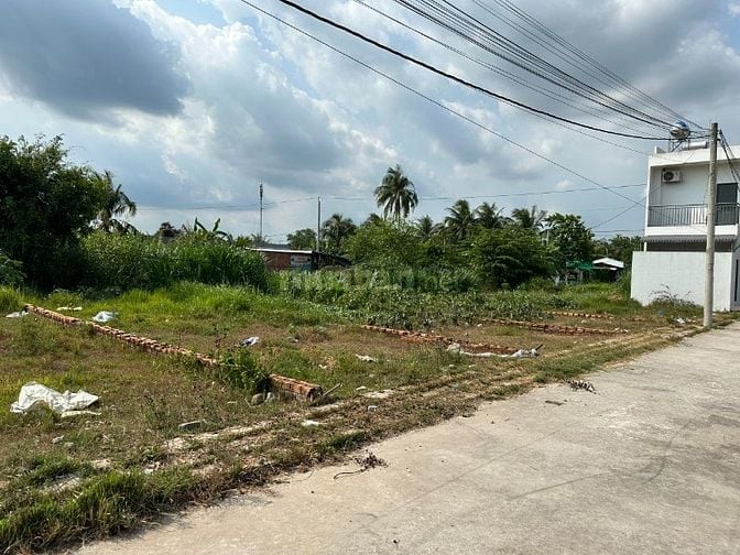 Đất thổ cư 92m2 tại Xã Hòa Phú, H.Long Hồ, T.Vĩnh Long bán