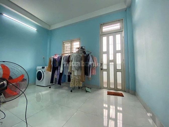 3tỷ850triệu Nhà 3 lầu 70m2 Bạch Đằng, P2, Tân Bình cách sân bay 400m
