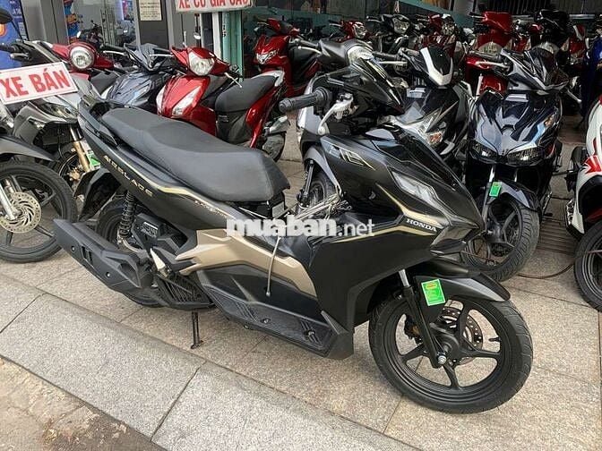 Honda air blade 125 2022 mới 90% bstp chính chủ