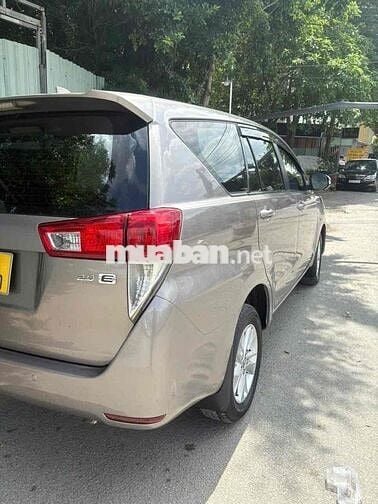 Toyota Innova 2017 2.0E - 173456 km