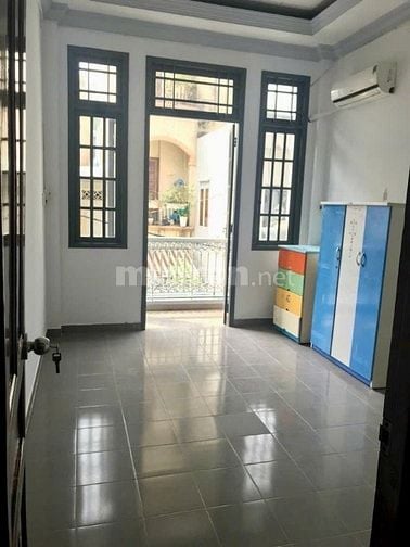 Bán nhà riêng 33m², 4PN, Lê Văn Sỹ, P1 Tân Bình – hẻm xe hơi