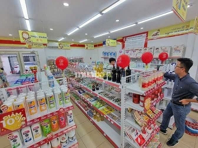  TUYỂN GẤP LĐPT - LÀM NGAY TẠI SIÊU THỊ 𝐓𝐏.𝐇𝐂𝐌! 