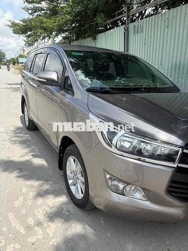Toyota Innova 2017 2.0E - 173456 km