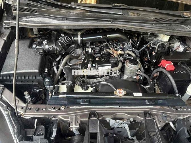 Toyota Innova 2017 2.0E - 173456 km