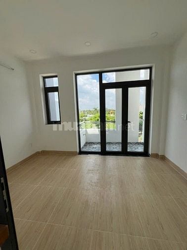 5,4 TỶ-NHÀ ĐẸP MỚI TINH-3 TẦNG-4PN-NGUYỄN XIỂN-TRƯỜNG THẠNH-QUẬN 9