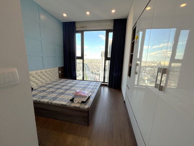 Chính chủ: Cho thuê căn hộ 2PN tầng cao view sông Hồng