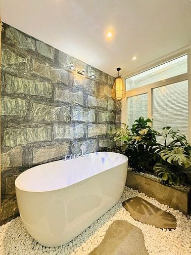 CHÍNH CHỦ BÁN RẤT GẤP NHÀ GÒ VẤP MỚI XÂY ĐÚC 3LẦU HẺM XE HƠI 