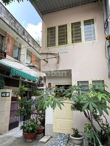 Cho thuê nhà nguyên căn ngay trung tâm quận 5
