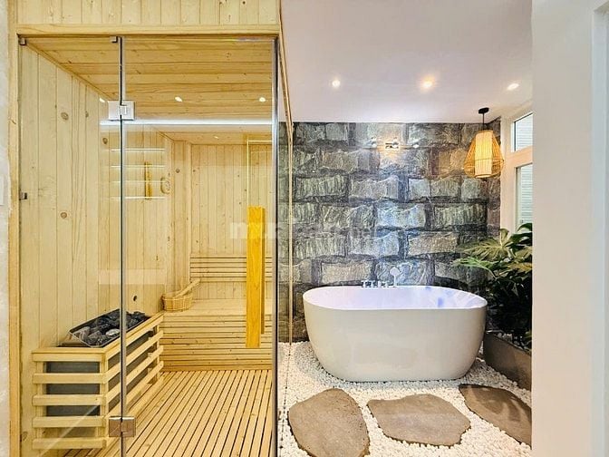 CHÍNH CHỦ BÁN RẤT GẤP NHÀ GÒ VẤP MỚI XÂY ĐÚC 3LẦU HẺM XE HƠI 