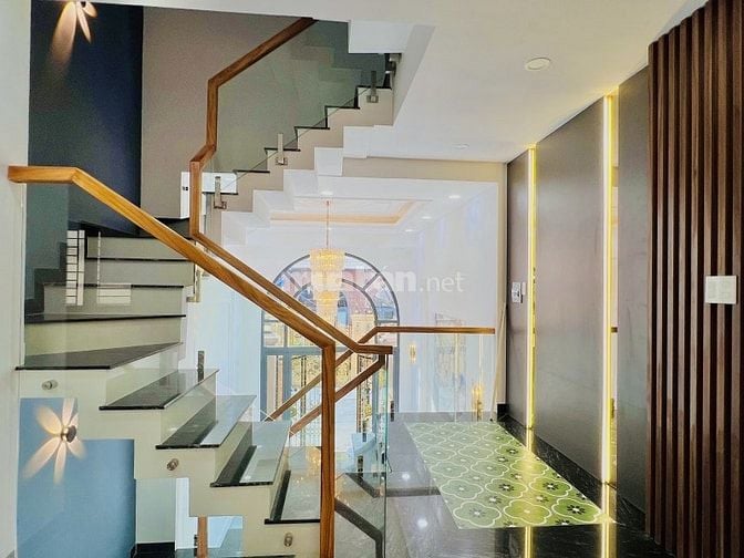 THỐNG NHẤT - GÒ VẤP - ĐƯỜNG 8m CÓ LỀ BÀN CỜ - 4 x 18 - 4 TẦNG - 8 TỶ