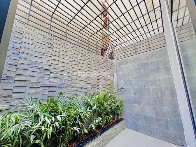 THỐNG NHẤT - GÒ VẤP - ĐƯỜNG 8m CÓ LỀ BÀN CỜ - 4 x 18 - 4 TẦNG - 8 TỶ
