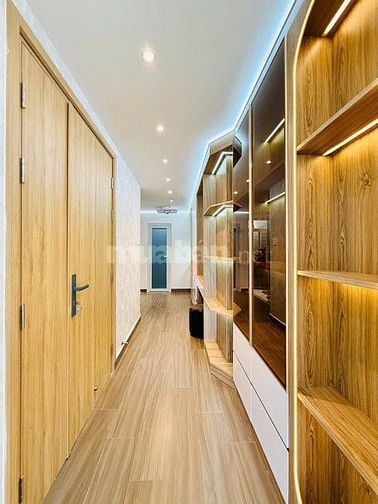 Bán nhà ở đường Trần Quốc Toản, phường Võ Thị Sáu, quận 3, giá 2 tỷ 75