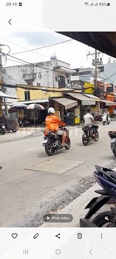 Nhà mặt tiền nguyên căn tiện kinh doanh , showroom mọi ngành nghề 